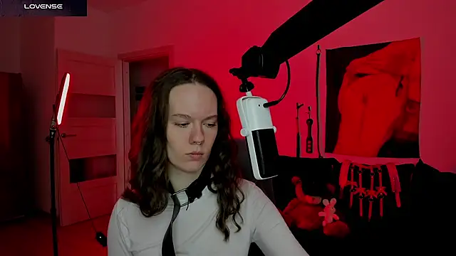 DivineBite online show from 03/28/26, 03:22