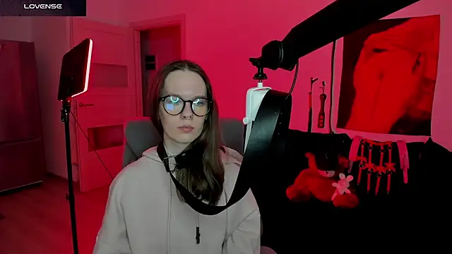 DivineBite online show from 04/01/26, 04:26