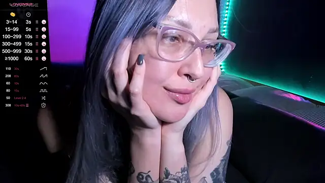 Snapshot of Eurusholmess chatting on 03/21/25, 05:34 Eurusholmess online show from 03/21/25, 05:34