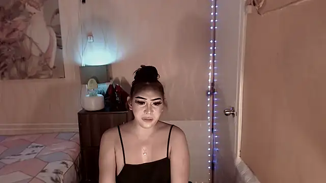 Snapshot of Biancafoxie chatting on 09/12/25, 10:26 Biancafoxie online show from 09/12/25, 10:26