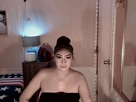 Snapshot of Biancafoxie chatting on 10/16/25, 01:39 Biancafoxie online show from 10/16/25, 01:39