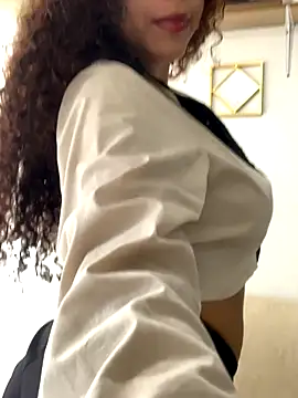 LilyBrunette online show from 09/13/25, 09:58