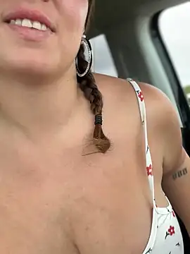 Samantha official online show from 02/21/25, 10:39