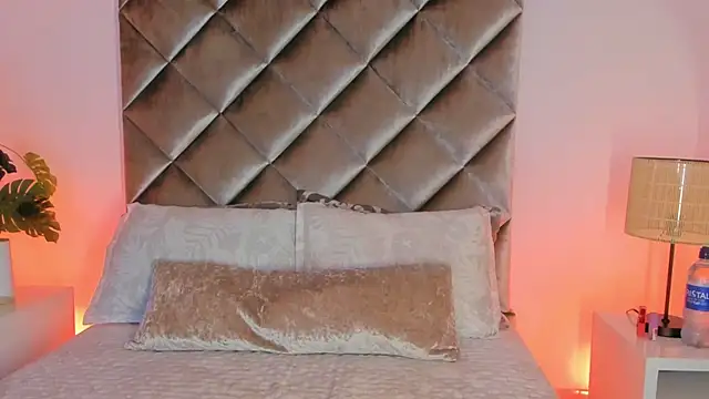 malaia hills online show from 03/27/26, 07:02