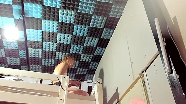 karo123421 online show from 09/11/25, 07:36