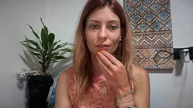 karo123421 online show from 07/03/26, 05:36