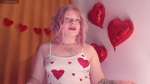 SueNiceeeee online show from 02/14/26, 11:45