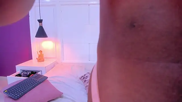 Snapshot of SilvanaCapelli chatting on 02/23/25, 01:02 SilvanaCapelli online show from 02/23/25, 01:02