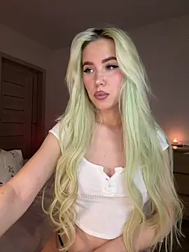 xDinnax online show from 02/12/25, 04:33