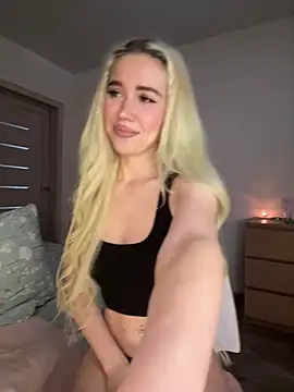 xDinnax online show from 02/28/25, 07:15