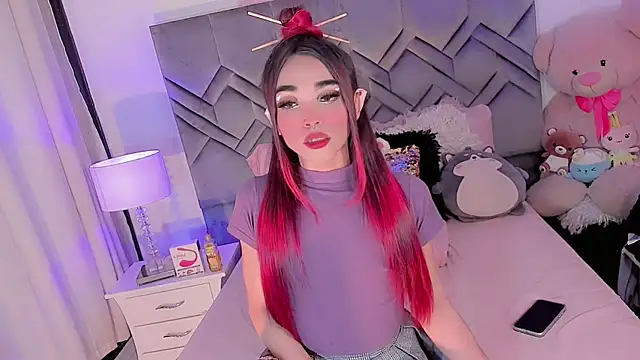 LeyXandrabraz online show from 03/18/25, 08:37