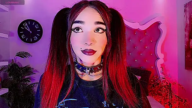 LeyXandrabraz online show from 11/20/25, 07:35