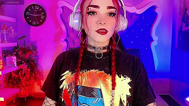 LeyXandrabraz online show from 04/18/26, 07:51