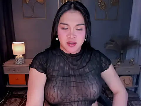 Snapshot of MaxeneCullens chatting on 09/09/25, 03:39 MaxeneCullens online show from 09/09/25, 03:39