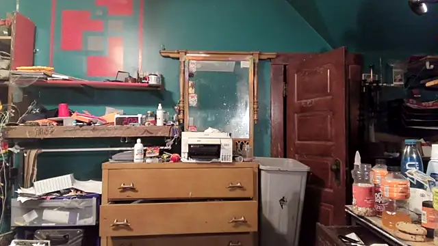 Snapshot of charactrzero chatting on 02/05/26, 02:27 charactrzero online show from 02/05/26, 02:27