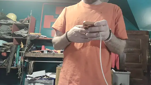 Snapshot of charactrzero chatting on 02/13/26, 11:17 charactrzero online show from 02/13/26, 11:17