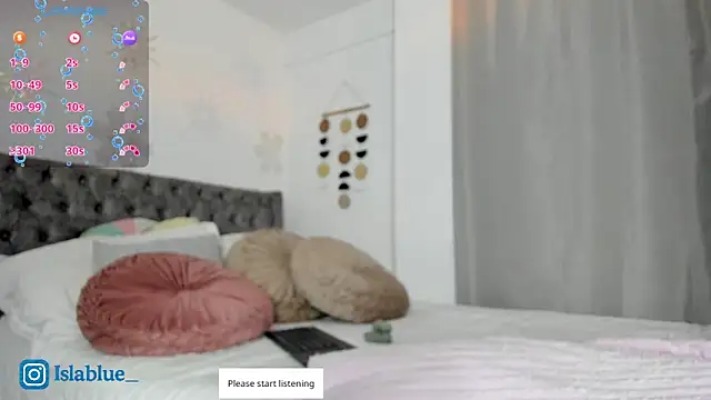 Snapshot of Kianna__ chatting on 06/22/26, 12:02 Kianna online show from 06/22/26, 12:02
