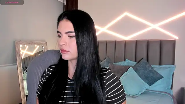 Veronicalanx1 online show from 03/31/26, 11:43