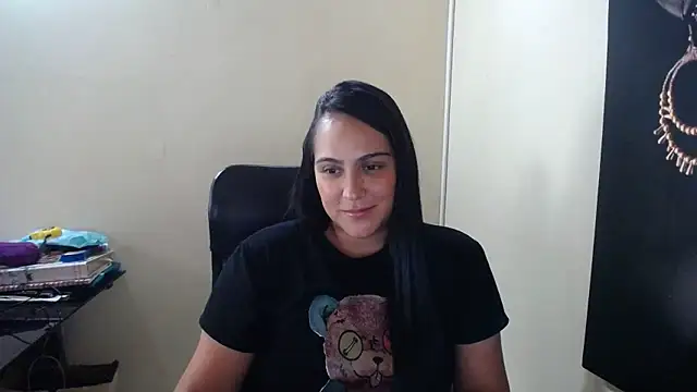 Snapshot of kendall_52 chatting on 02/06/25, 07:07 kendall 52 online show from 02/06/25, 07:07