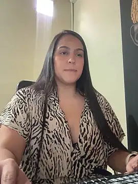 Snapshot of kendall_52 chatting on 02/19/26, 02:24 kendall 52 online show from 02/19/26, 02:24