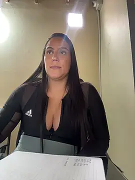 kendall 52 online show from 03/06/26, 03:19