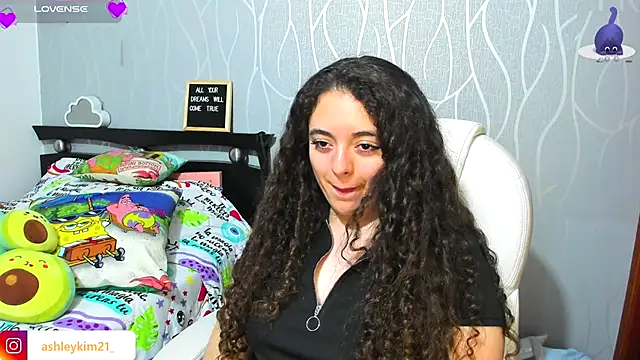 AshleyKim  online show from 11/15/25, 12:30