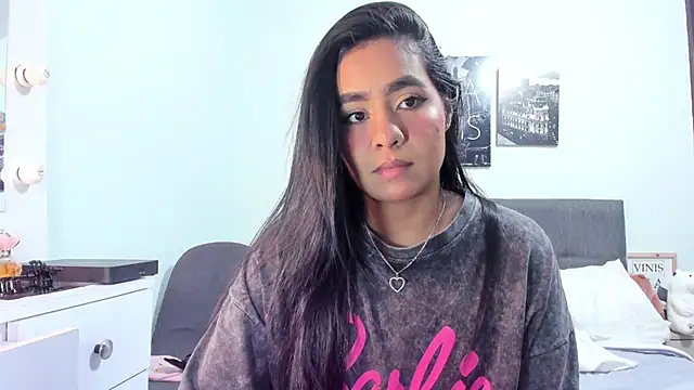 Snapshot of valeryvegas_2 chatting on 03/12/25, 03:35 valeryvegas 2 online show from 03/12/25, 03:35