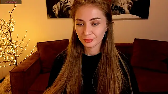 Adelyna Bird online show from 07/01/26, 07:43