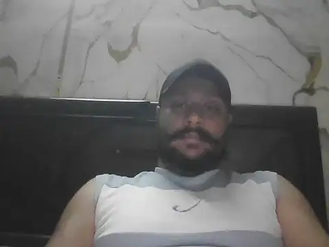 Snapshot of Indersaini148 chatting on 07/10/26, 03:33 Indersaini148 online show from 07/10/26, 03:33