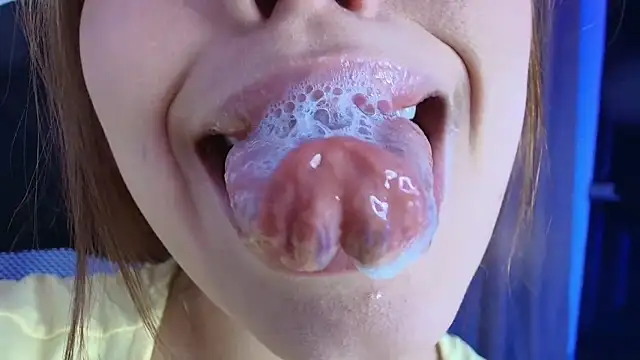 lisbet21x online show from 03/04/26, 11:44