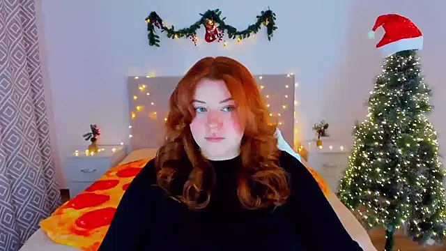 Snapshot of PolinaSalvatore chatting on 12/24/24, 09:17 PolinaSalvatore online show from 12/24/24, 09:17