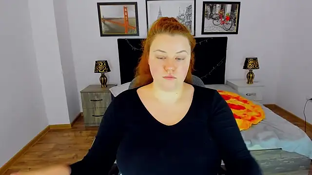 Snapshot of PolinaSalvatore chatting on 01/19/25, 02:17 PolinaSalvatore online show from 01/19/25, 02:17