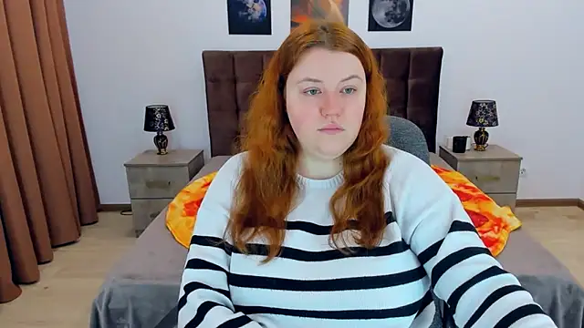 Snapshot of PolinaSalvatore chatting on 01/22/25, 08:29 PolinaSalvatore online show from 01/22/25, 08:29