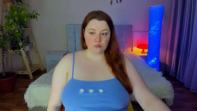 Snapshot of PolinaSalvatore chatting on 03/13/25, 03:17 PolinaSalvatore online show from 03/13/25, 03:17