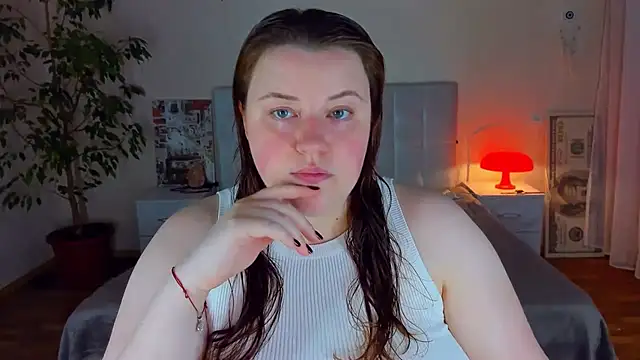 Snapshot of PolinaSalvatore chatting on 07/03/26, 05:30 PolinaSalvatore online show from 07/03/26, 05:30
