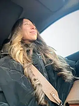 EvaCatt online show from 12/15/24, 06:18