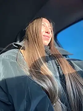 EvaCatt online show from 12/22/24, 04:28