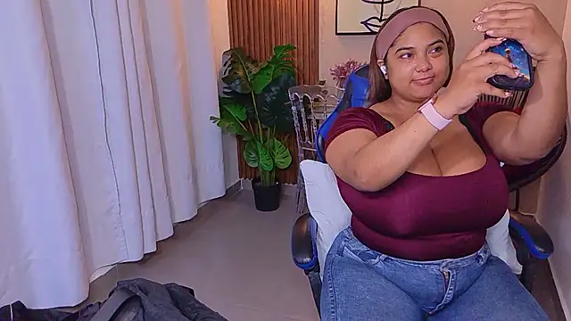 Kenya--Buhle online show from 05/22/26, 11:16