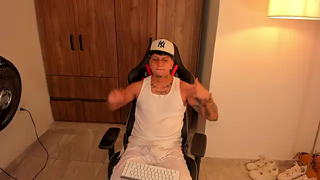 Jake simons online show from 01/13/26, 07:13