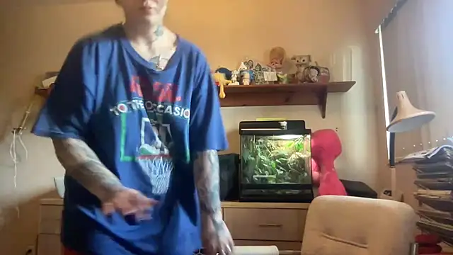 SweetMaisie online show from 04/17/26, 05:27