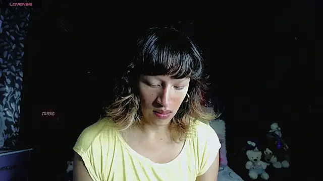 Summer XO online show from 02/12/25, 02:45