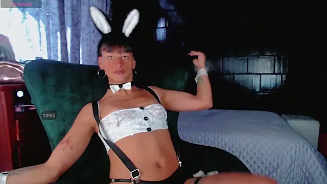 Summer XO online show from 12/02/25, 03:18