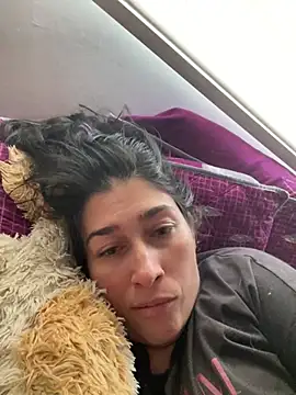 andreaisis2 online show from 01/05/25, 07:39