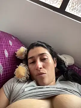 andreaisis2 online show from 10/09/25, 09:02