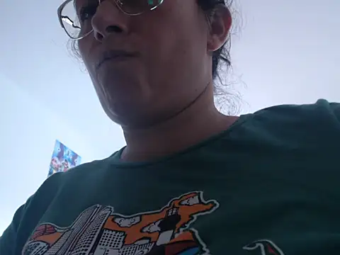 andreaisis2 online show from 11/04/25, 06:51