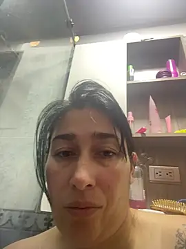 andreaisis2 online show from 04/29/26, 07:31
