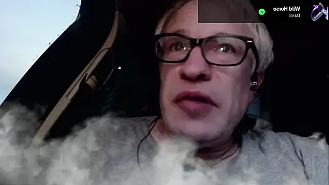 Snarfle82 online show from 06/02/26, 04:03