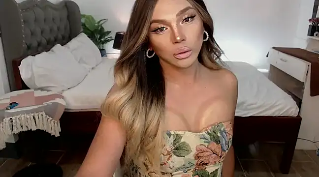 Snapshot of liaa_lurrecams chatting on 01/20/25, 10:51 liaa lurrecams online show from 01/20/25, 10:51