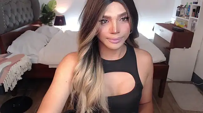 Snapshot of liaa_lurrecams chatting on 03/19/25, 09:05 liaa lurrecams online show from 03/19/25, 09:05