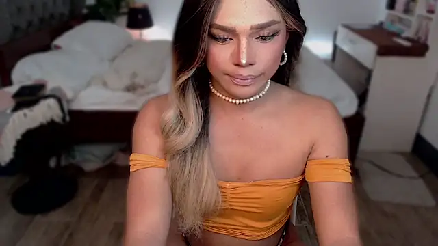 Snapshot of liaa_lurrecams chatting on 10/21/25, 11:11 liaa lurrecams online show from 10/21/25, 11:11